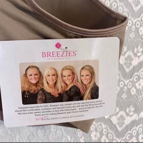 NWT Breezies Tan Underwire Comfort Strap T-Shirt Bra / 44C - Picture 6 of 9